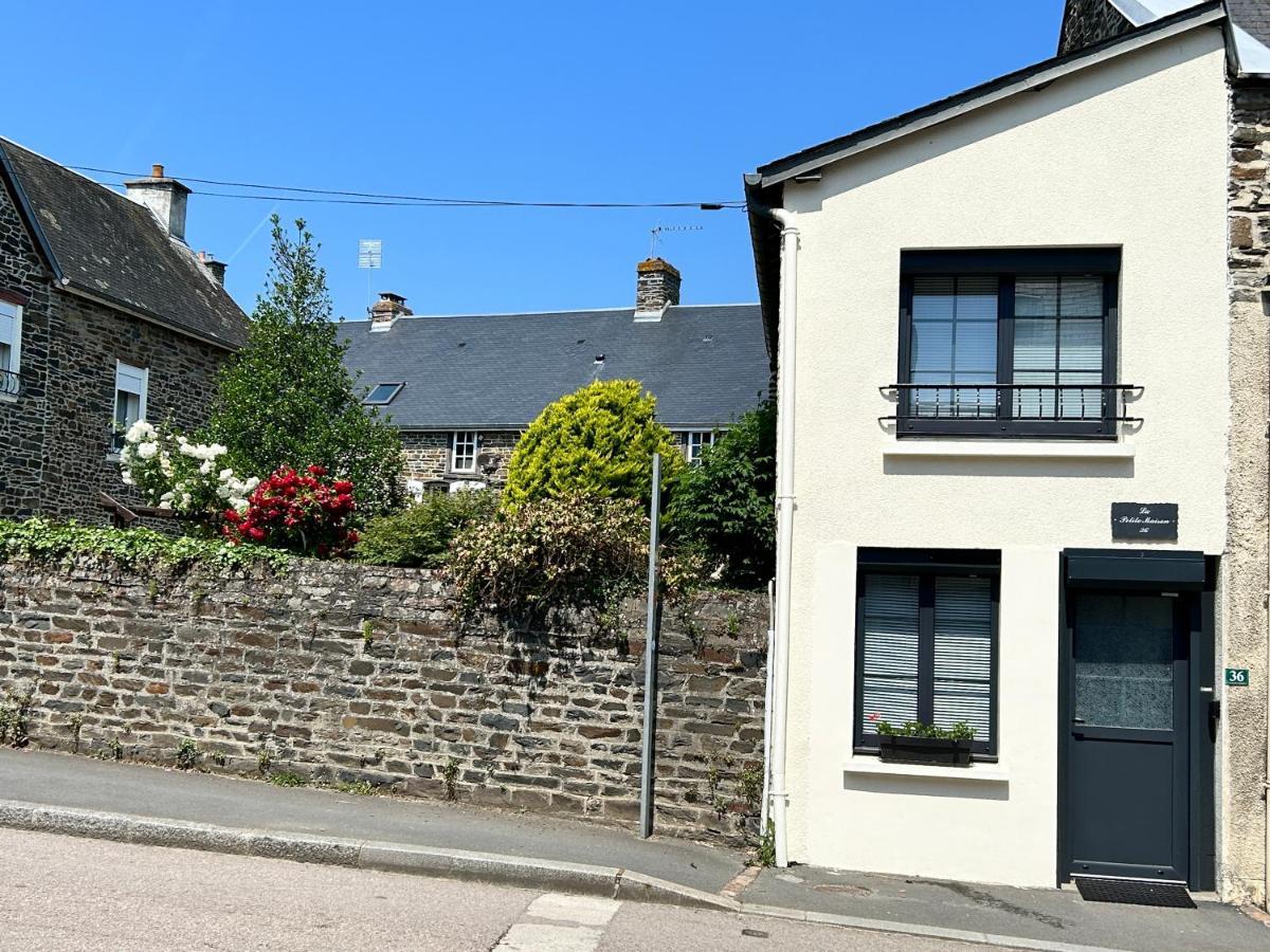 La Petite Maison Pont-d'Ouilly Extérieur photo